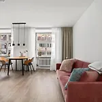 Cityapartments Im Aeltesten Haus Von