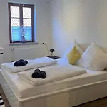 Cityapartments Im ältesten Haus Von Ravensburg