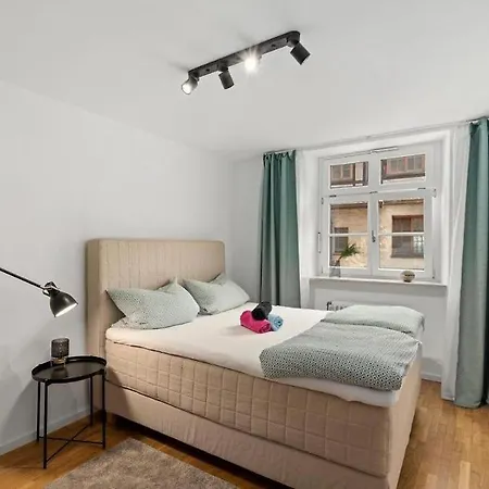 Cityapartments Im Aeltesten Haus Von