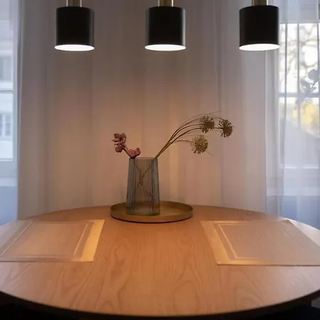 Cityapartments Im Aeltesten Haus Von Apartment Ravensburg