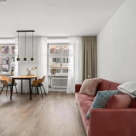 Cityapartments Im Aeltesten Haus Von